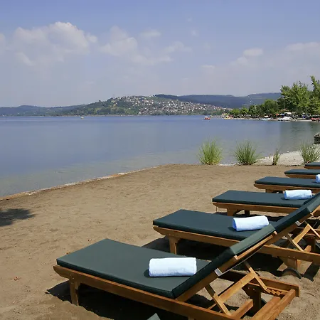 Richmond Nua Wellness - Adult Only