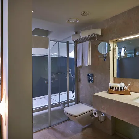 Otel Richmond Nua Wellness - Adult Only