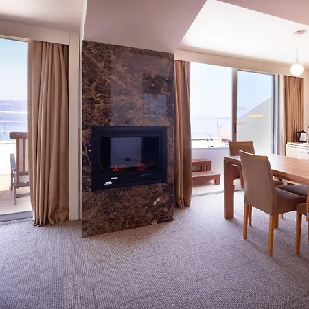 Richmond Nua Wellness - Adult Only 5*