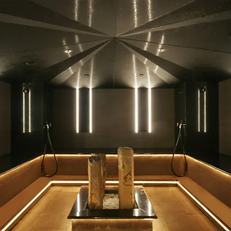 Richmond Nua Wellness - Adult Only