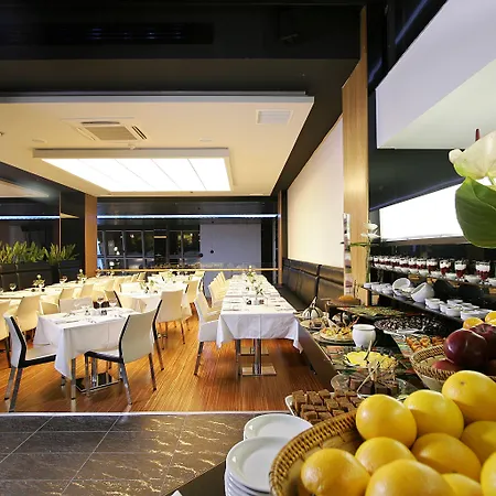 호텔 Richmond Nua Wellness - Adult Only 사판자